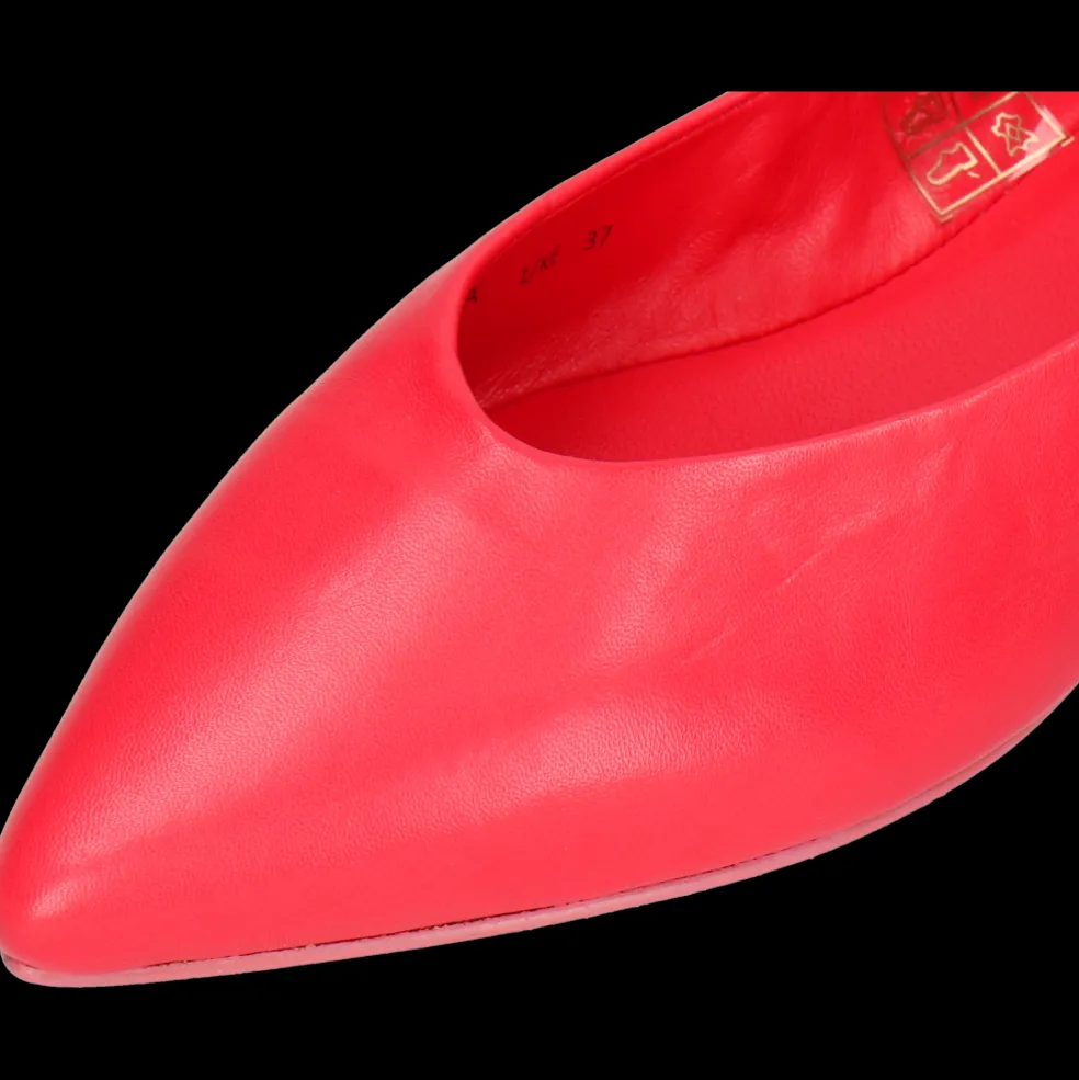 Alora 1-Melvin & Hamilton Hot