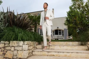 Bruno 2-Melvin & Hamilton Hot