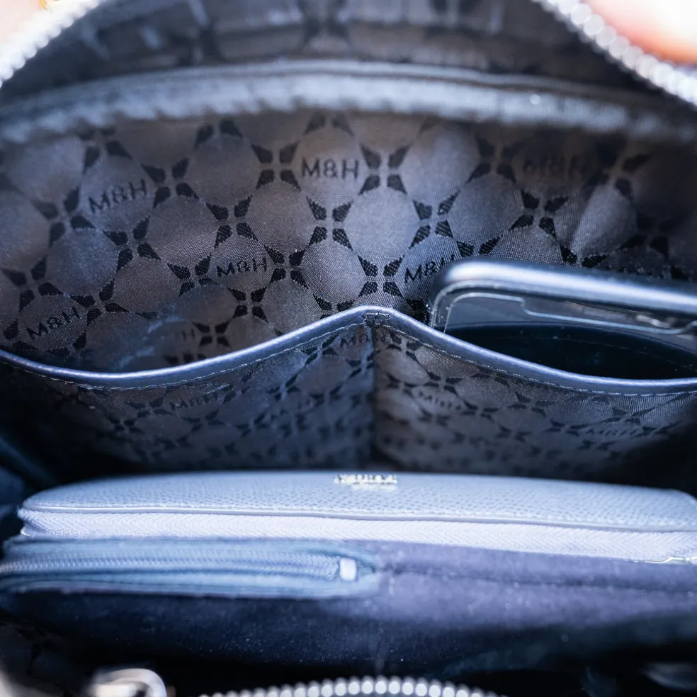 Quebec-Melvin & Hamilton Hot