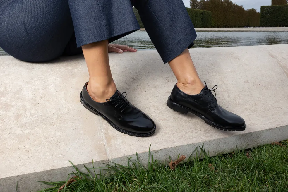 Regine 16-Melvin & Hamilton Outlet